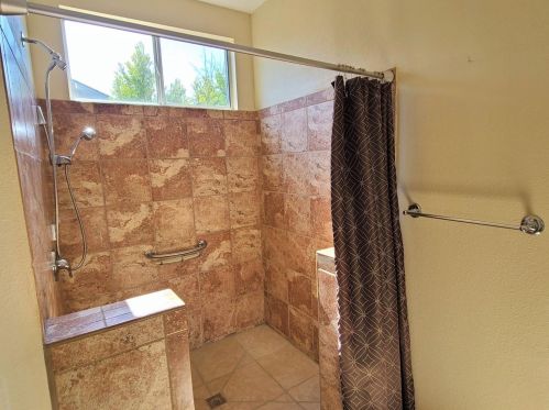 99 Ainsworth Way, Folsom CA  95630-7600 exterior