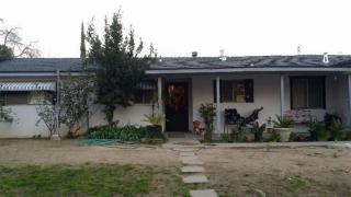 4158 Feland Ave, Fresno, CA 93722-4205