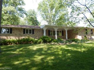 603 Woodland St, Hartville, OH 44632-9493