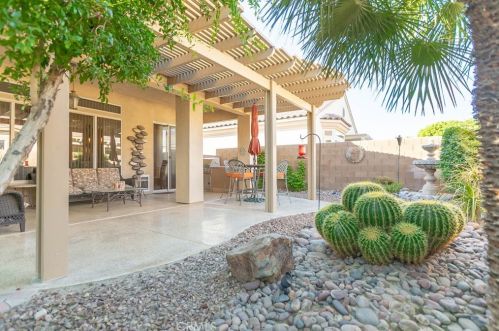 44114 Royal Troon Dr, Indio CA  92201-9000 exterior