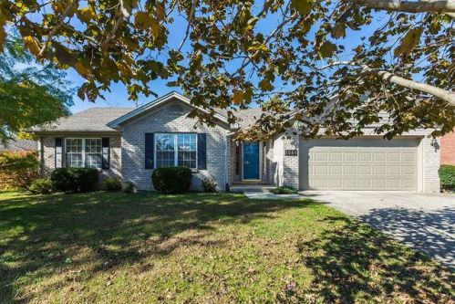 1044 Jd Cir, Berea, KY 40403-9131