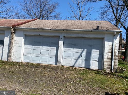 46 7 St, Lansdale PA 19446-2217 exterior