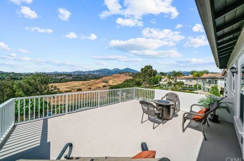 5 Segada, Trabuco Canyon CA  92688-2733 exterior