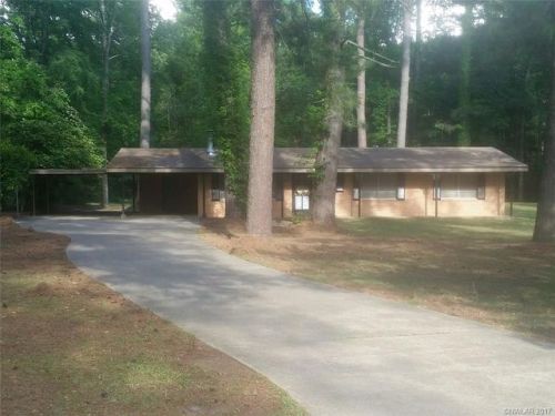 1147 Pine St, Mansfield, LA 71052-4817