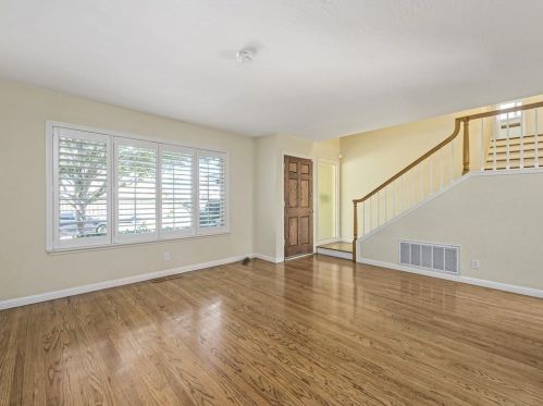 205 Beegum Way, San Jose, CA 95123-3606