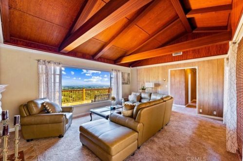 1136 Avocado Crst Rd, La Habra CA 90631-8108 exterior