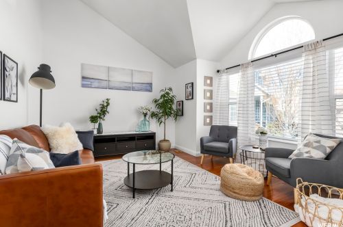 5358 Trunk Bay Cir, Salt Lake City, UT 84107-6319