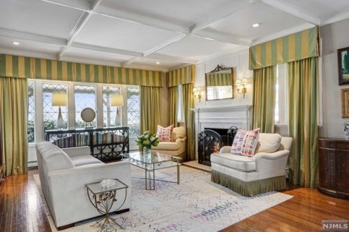 353 Ridgewood Ave, Glen Ridge, NJ 07028-1512