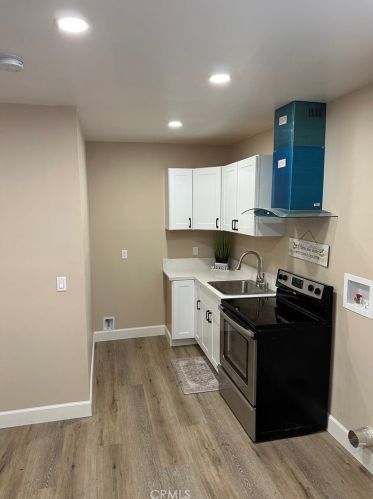 220 Mountain View Ave, Glendora CA  91741-3301 exterior