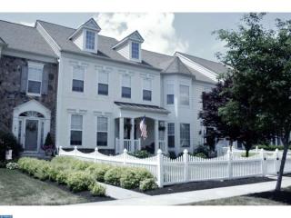 179 Pipers Inn Dr, Fountainville, PA 18923-9505