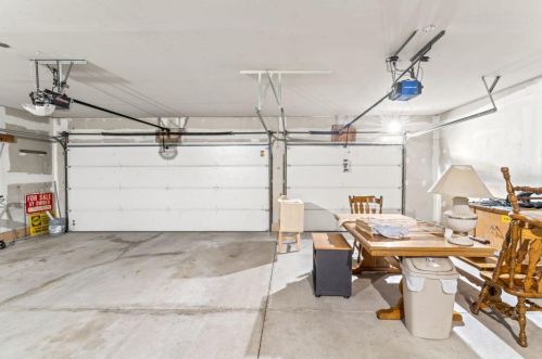 8219 57 Ave, Kenosha WI 53142-4728 exterior