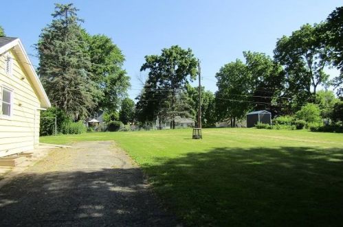 232 Hennie St, Ripon WI  54971-1107 exterior