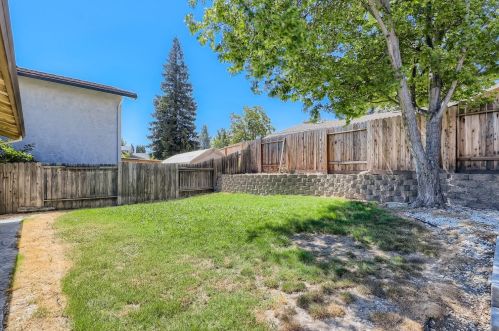 6732 Greenleaf Dr, Citrus Heights CA  95621-6353 exterior