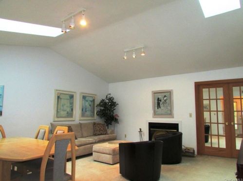 73 Hidden Ridge Dr, Monticello NY  12701-3083 exterior