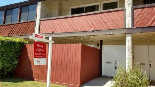 15819 Prairie Ave, Lawndale, CA 90260-2711
