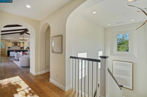 20 Rabble Rd, Orinda CA  94563-3718 exterior