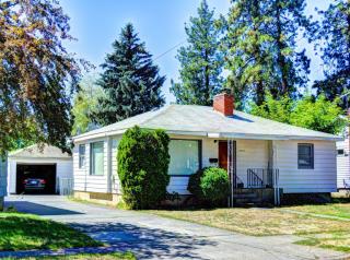 4017 Crown Ave, Spokane WA  99205-6125 exterior