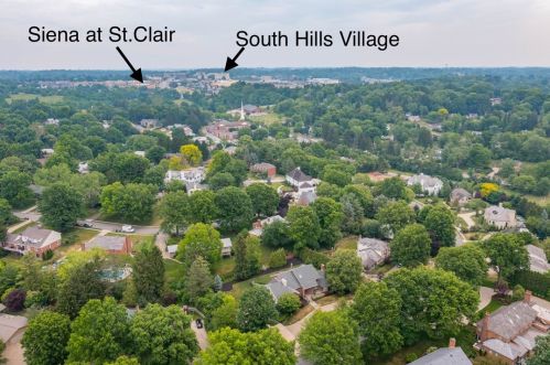 2114 Blairmont Dr, Pittsburgh PA  15241-2205 exterior