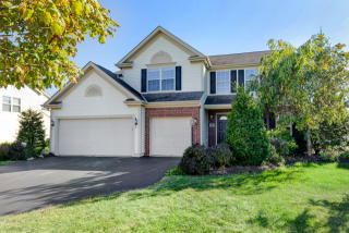 7687 Windsor Dr, Dublin, OH 43016-8687