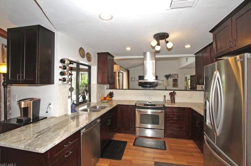 28386 Las Palmas Cir, Bonita Springs, FL 34135-6838
