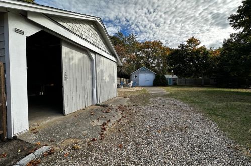 34 Sea Ave, Yarmouth MA  02673-5064 exterior