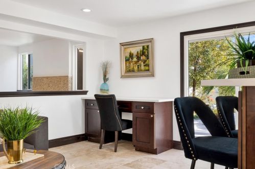 2340 Robinhood Pl, Orange CA  92867-1851 exterior