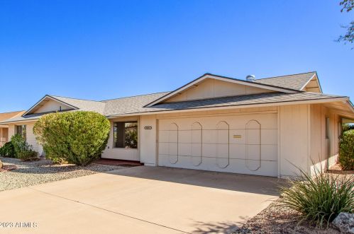 13217 Mesa Verde Dr, Sun City, AZ 85375-3207