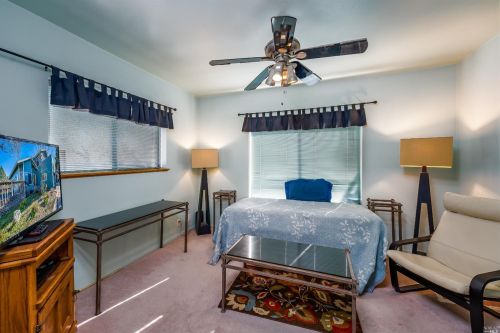 359 Laurel St, Willits CA  95490-3703 exterior