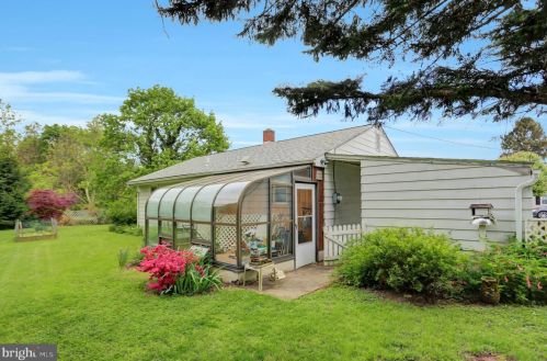 403 Clifton Rd, Lees Cross Roads PA  17257-8901 exterior