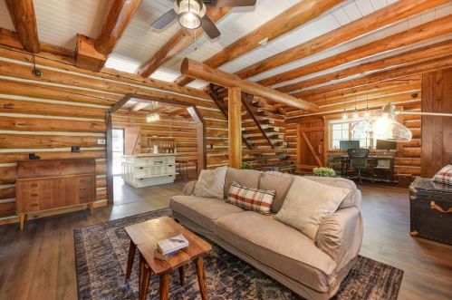 5739 Maywood Dr, Michigan Bluff CA  95631-9680 exterior