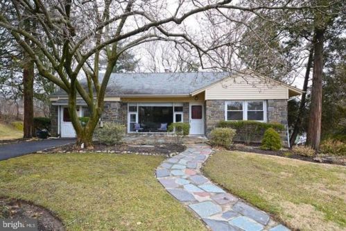 37 Edgemoor Rd, Cheltenham, PA 19012-1415