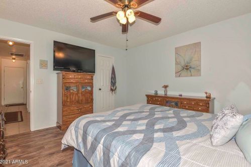 4208 Cielo Grande, Glendale AZ  85310-4093 exterior