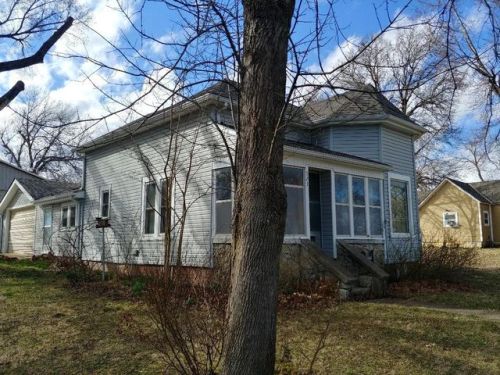 523 Ashby Ave, Petrolia, KS 66720-2312
