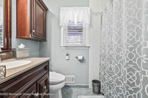 119 Heritage Dr, East Freehold NJ 07728-3185 exterior