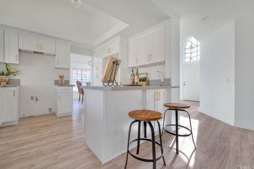 751 Larch Ave, Rialto CA  92376-4751 exterior