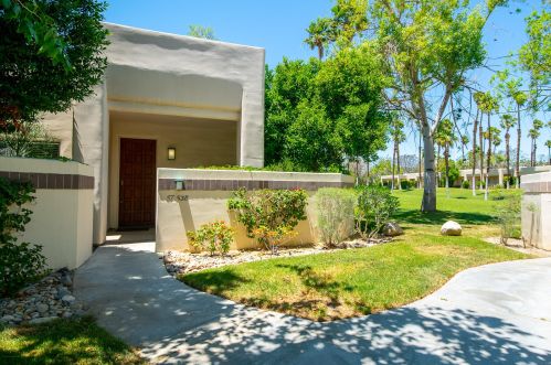 67538 Natoma Dr, Cathedral City, CA 92234-3565