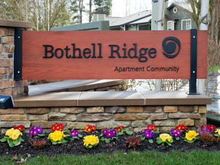 19928 Bothell Everett Hwy, Bothell WA  98012-7144 exterior