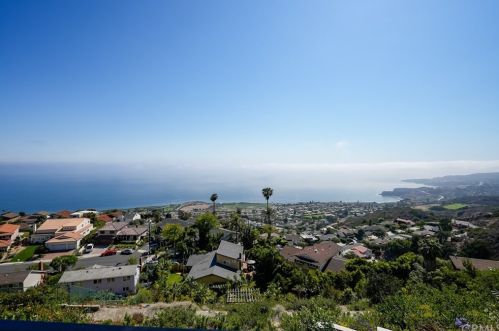 30695 Ganado Dr, Palos Verdes Estates CA  90275-6278 exterior