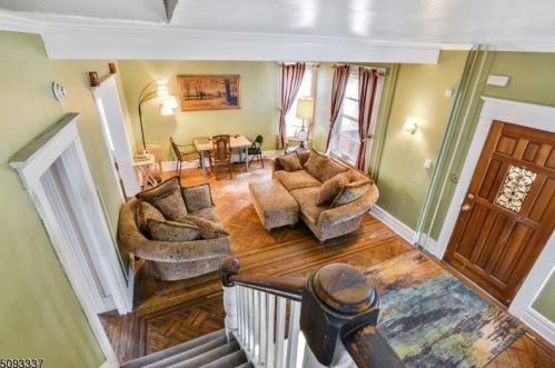 14 Stockton Pl, East Orange NJ  07017-5209 exterior