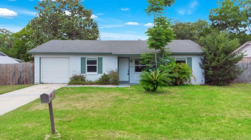 2852 Empire Pl, Sanford, FL 32773-5291