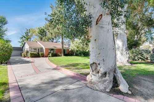 2842 Valencia Ave, San Bernardino, CA 92404-4044