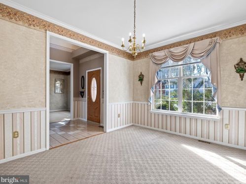 22 Nicole Ct, New Castle DE  19720-3760 exterior