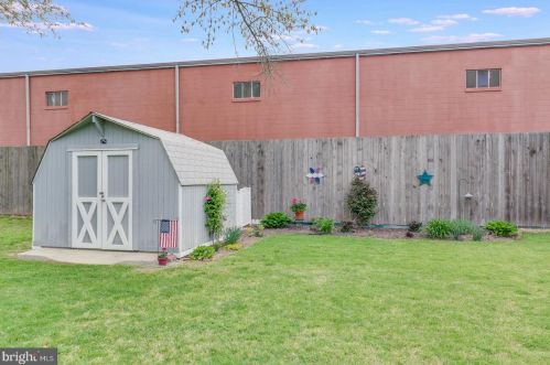 121 School Pl, Slaughter Beach DE  19963-1821 exterior