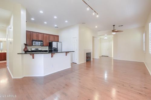1942 Olive Way, Chandler, AZ 85248-4255