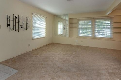 6241 Plateau Dr, San Diego, CA 92139-3731