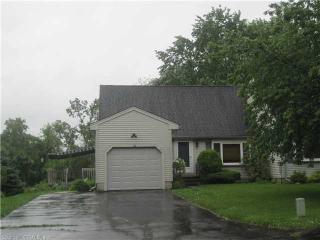 20 Deer Run Trl, Manchester, CT 06042-2474