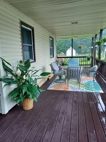 101 Fredonia Rd, Greenville PA  16125-7911 exterior