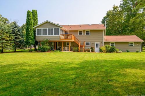 12 Birch Rd, Danbury CT  06811-3456 exterior