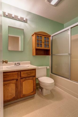 708 Doris Dr, Grass Valley CA  95945-5524 exterior