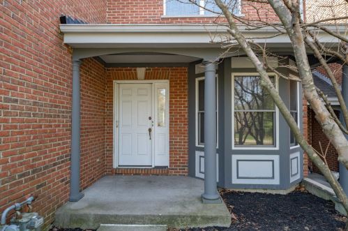 137 Summer Ln, Covington, KY 41017-4711